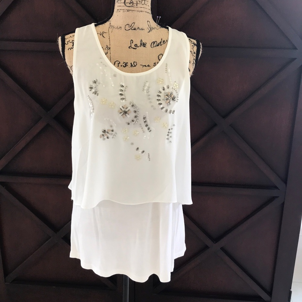 Kenar embellished sleeveless blouse